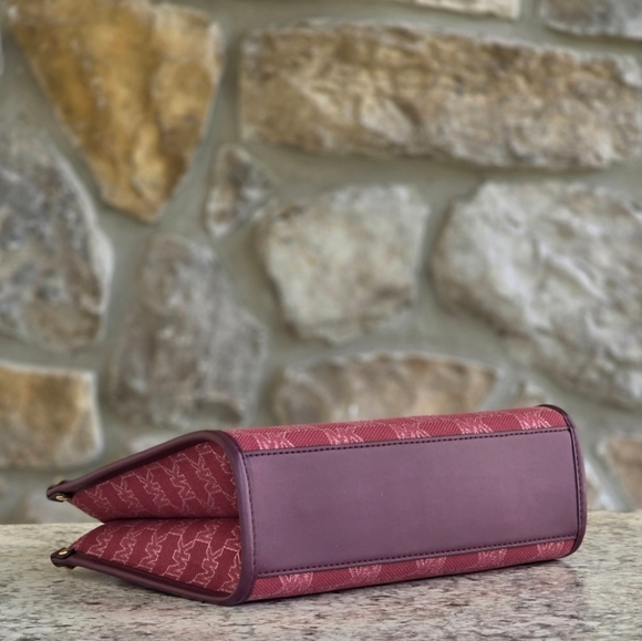 Michael Kors Mirella Logo Small Crossbody - Picture 4 of 9